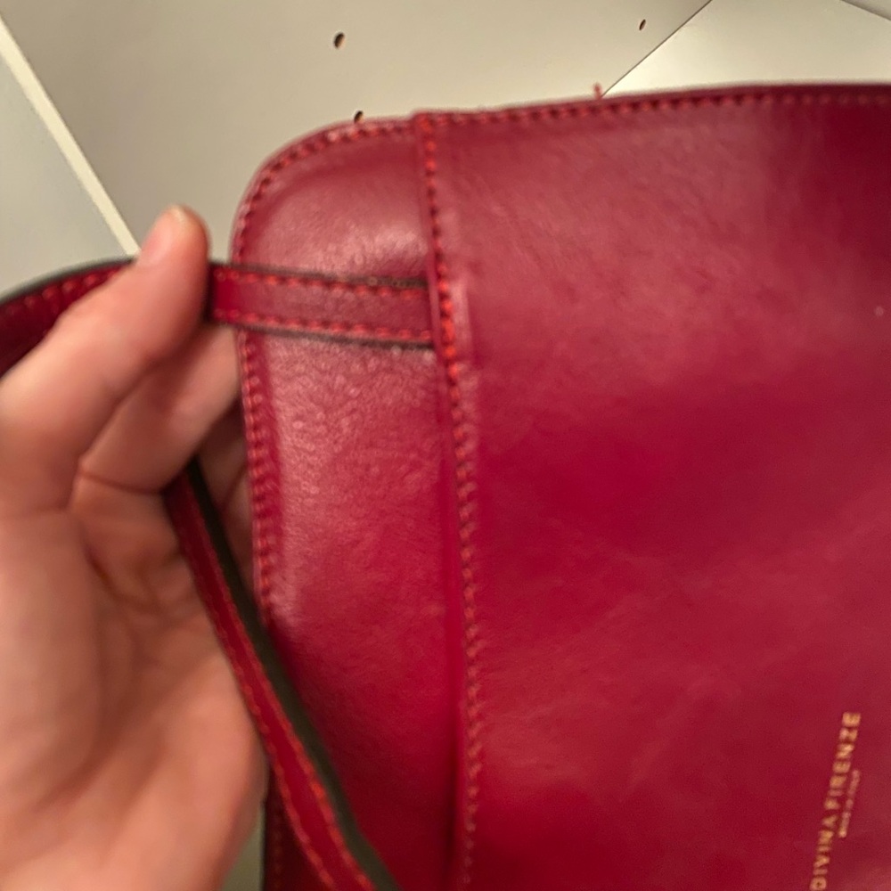 Divina Firenze Red Leather Shoulder Bag - Picture 8 of 9